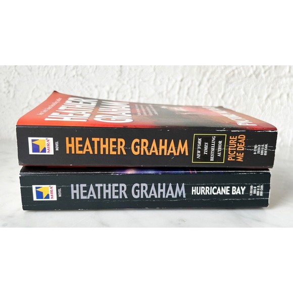Heather Graham 2 Paperback Books Hurricane Bay 2003 Picture Me Dead 2004 - Picture 2 of 4